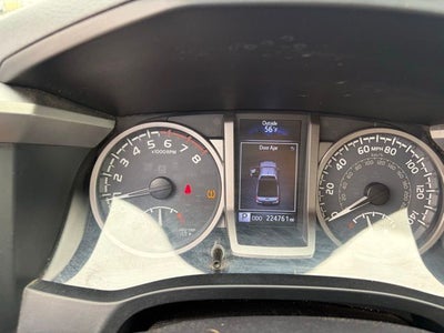 2016 Toyota Tacoma SR5