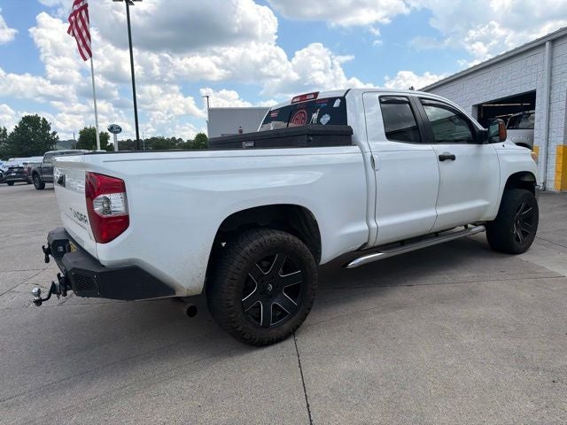 2017 Toyota Tundra SR5