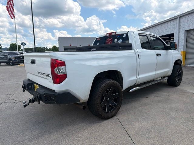 2017 Toyota Tundra SR5