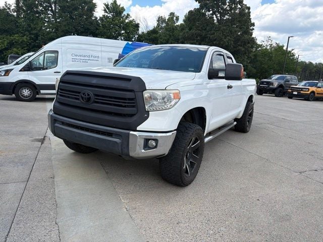 2017 Toyota Tundra SR5