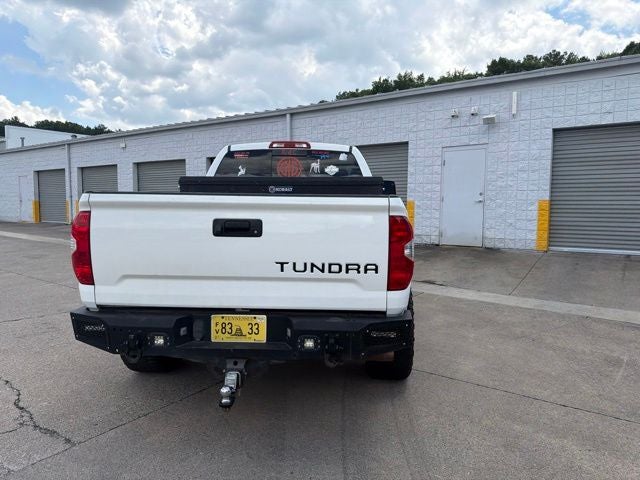 2017 Toyota Tundra SR5