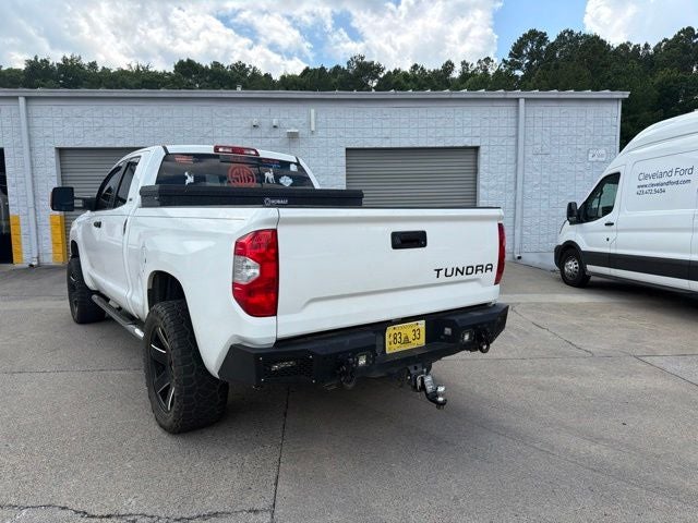 2017 Toyota Tundra SR5
