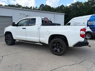 2017 Toyota Tundra SR5