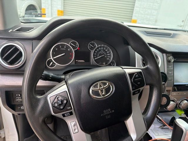 2017 Toyota Tundra SR5