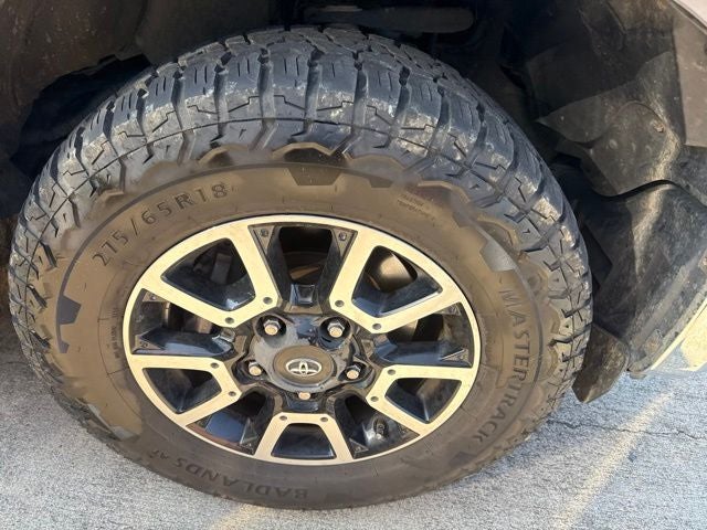 2017 Toyota Tundra SR5