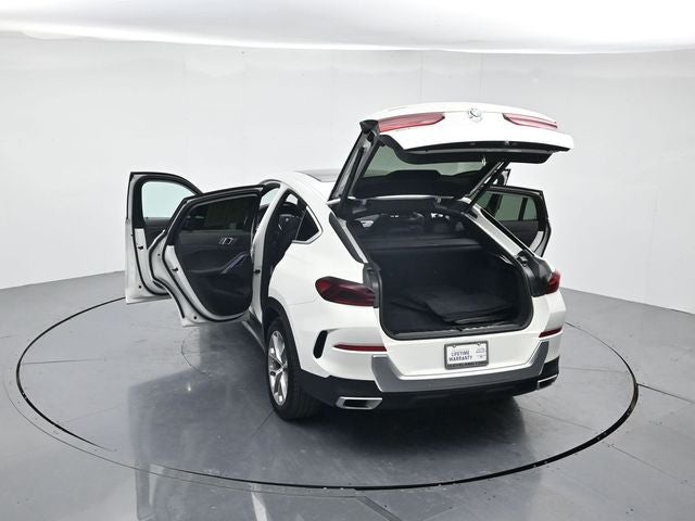 2023 BMW X6 xDrive40i