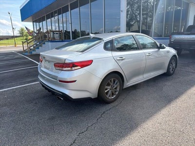 2020 Kia Optima LX