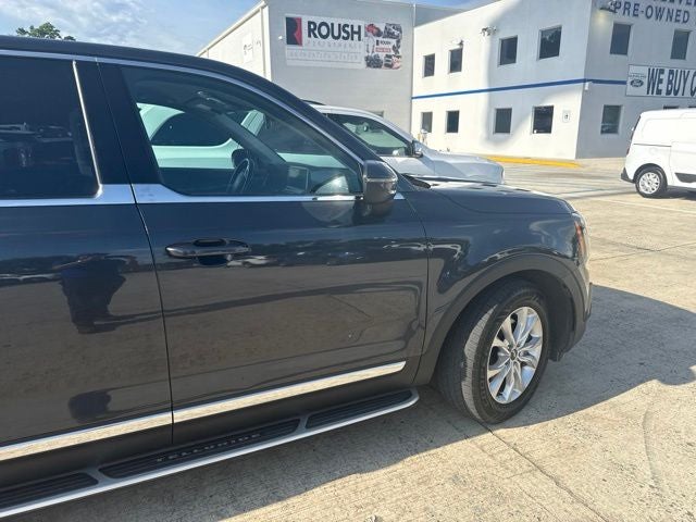 2022 Kia Telluride LX