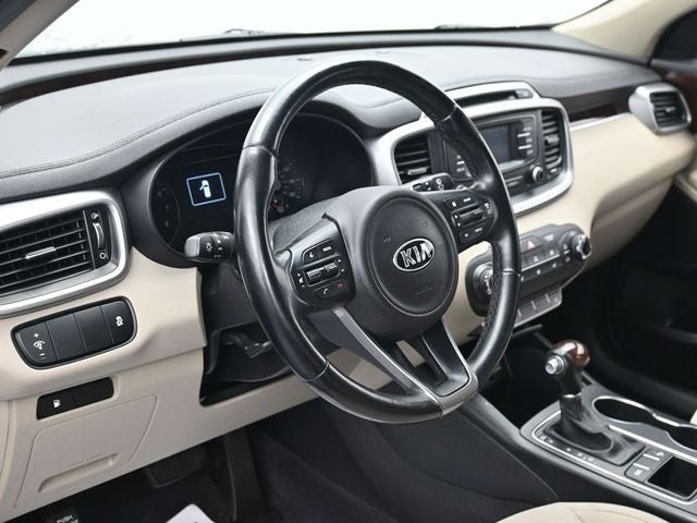 2016 Kia Sorento LX