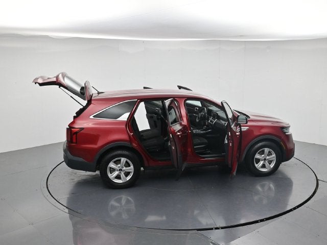 2022 Kia Sorento LX