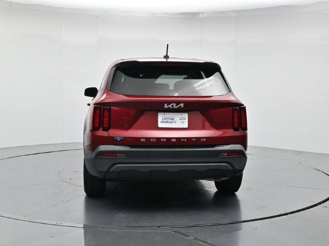 2022 Kia Sorento LX