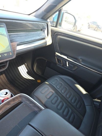 2022 Rivian R1T Launch Edition