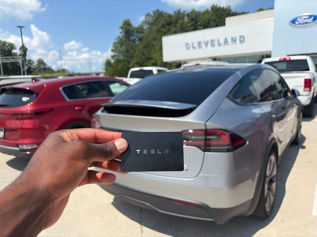 2026 Tesla Model X Plaid