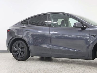 2025 Tesla Model Y Long Range