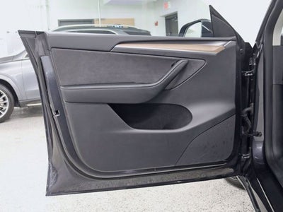 2025 Tesla Model Y Long Range