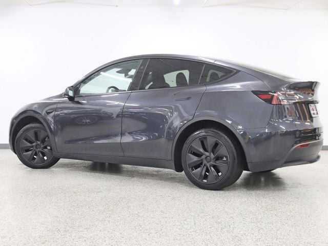 2025 Tesla Model Y Long Range