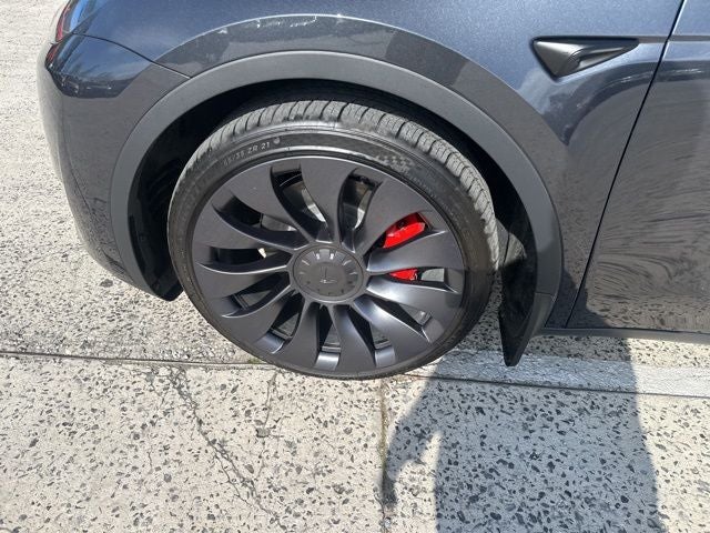 2024 Tesla Model Y Performance