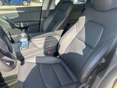 2024 Tesla Model Y Performance