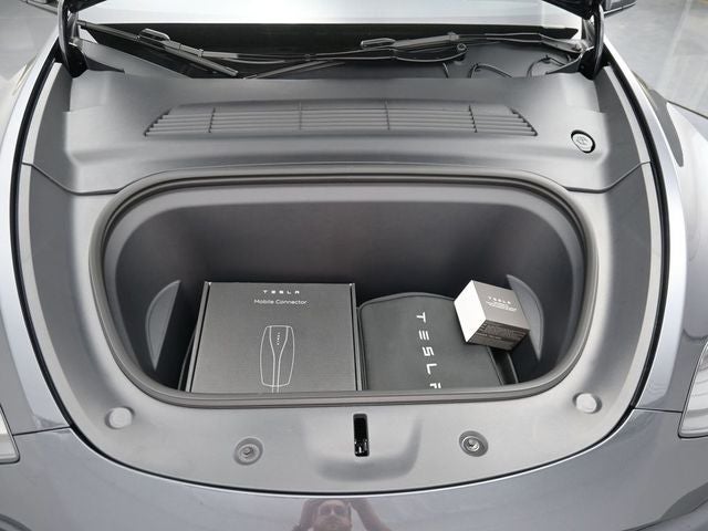 2024 Tesla Model Y Performance