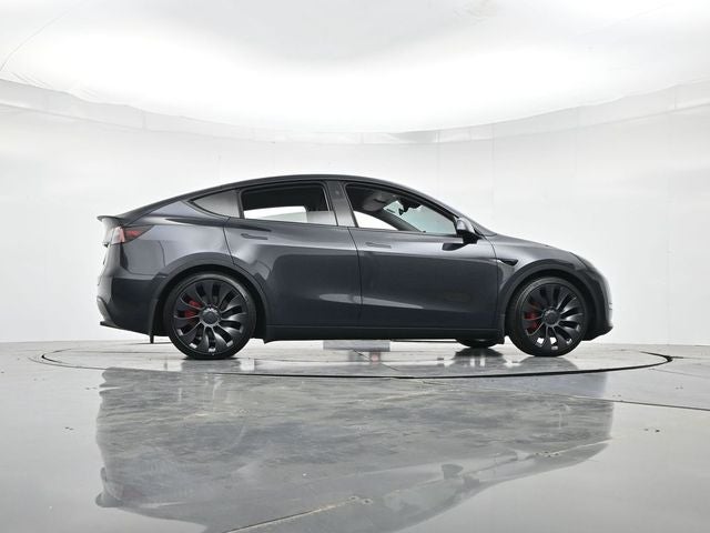 2024 Tesla Model Y Performance
