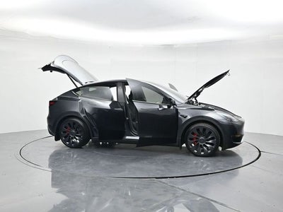 2024 Tesla Model Y Performance