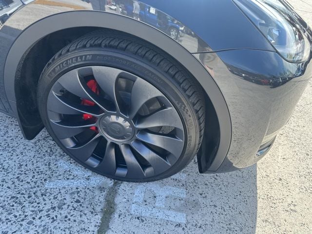 2024 Tesla Model Y Performance