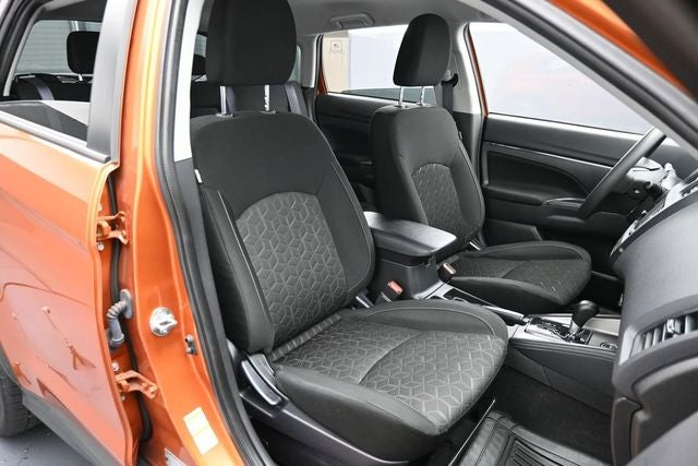 2024 Mitsubishi Outlander Sport 2.0 ES