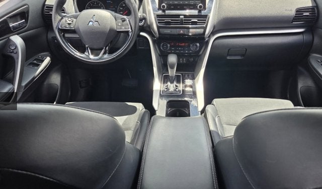 2025 Mitsubishi Eclipse Cross Base
