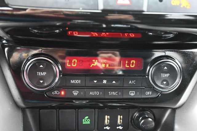 2025 Mitsubishi Eclipse Cross SE