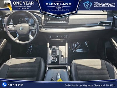 2025 Mitsubishi Outlander SE