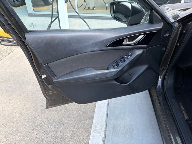 2014 Mazda Mazda3 i Sport