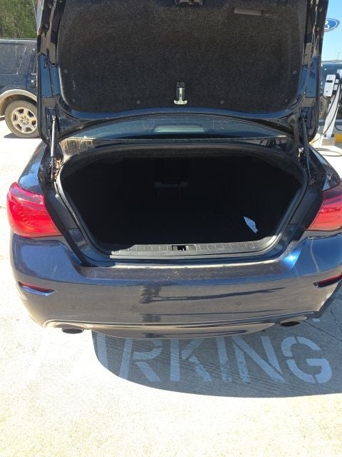 2016 INFINITI Q70L 3.7