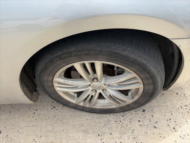 2010 INFINITI G37 X
