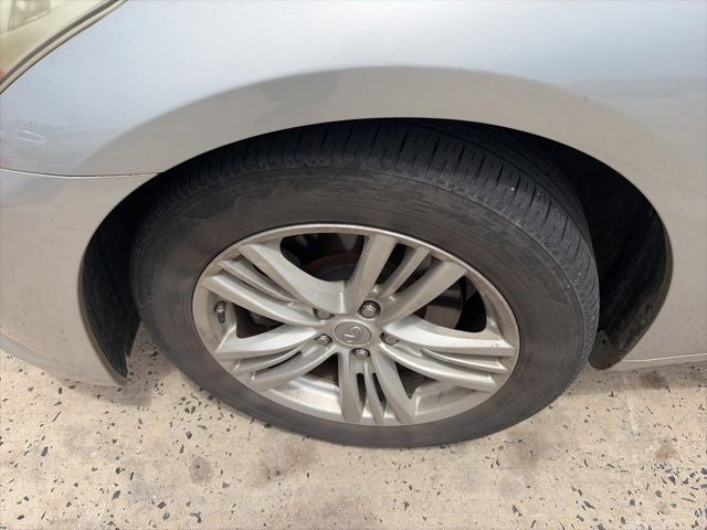 2010 INFINITI G37 X