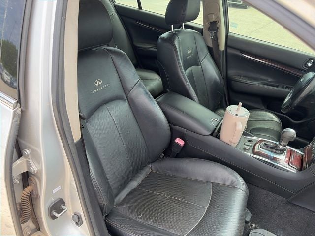 2010 INFINITI G37 X