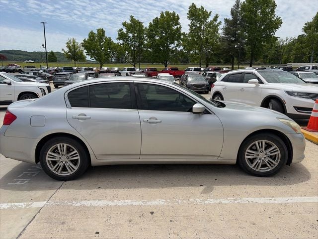 2010 INFINITI G37 X
