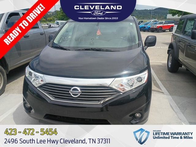 2017 Nissan Quest's photo