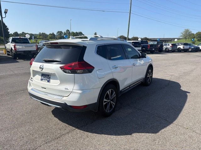 2017 Nissan Rogue SL