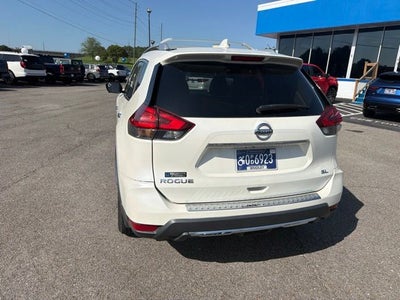2017 Nissan Rogue SL