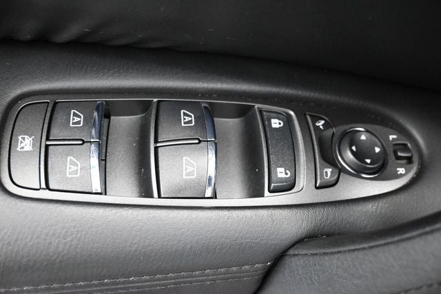 2024 Nissan Armada SV