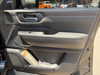 2025 Nissan Armada Platinum