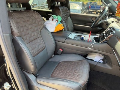 2025 Nissan Armada Platinum