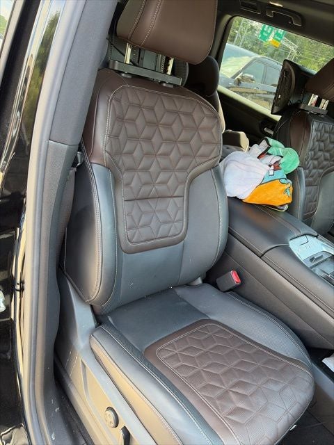 2025 Nissan Armada Platinum