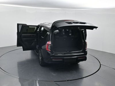 2025 Nissan Armada Platinum