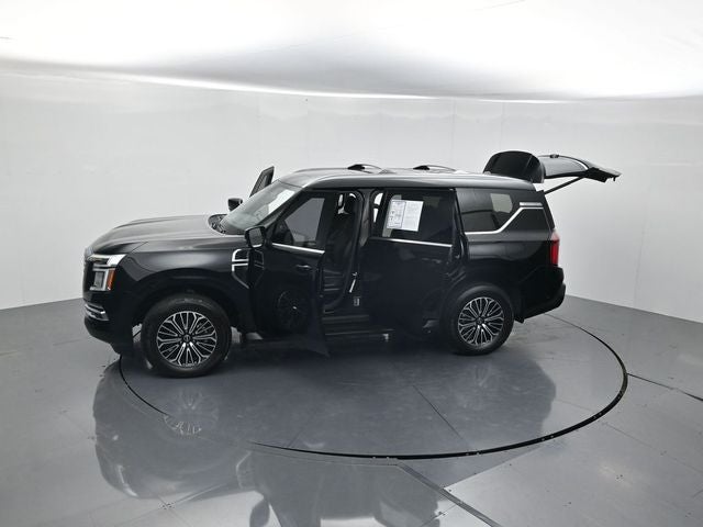 2025 Nissan Armada Platinum