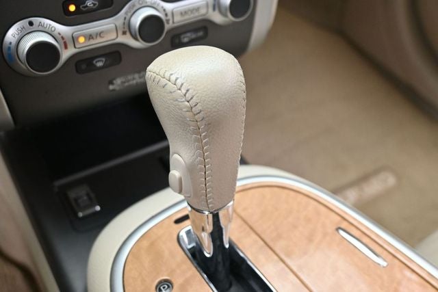 2011 Nissan Murano CrossCabriolet Base
