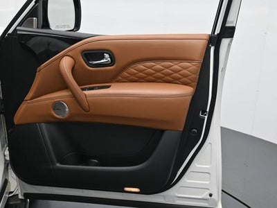 2024 INFINITI QX80 Sensory