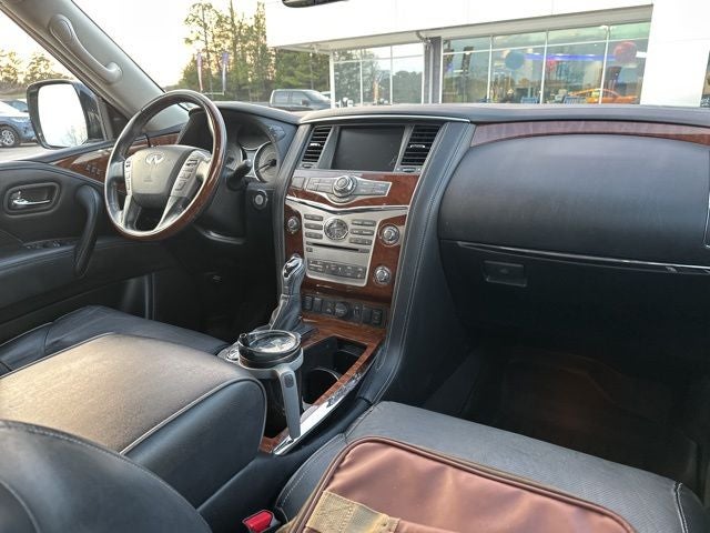 2019 INFINITI QX80 LUXE
