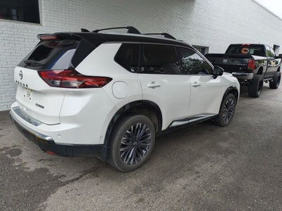 2025 Nissan Rogue Platinum