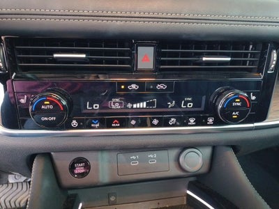 2025 Nissan Rogue Platinum
